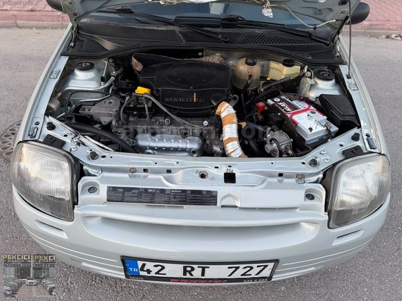 PekciciPLAZA | DÜŞÜK KM- KLİMA AKTİF-2000 MODEL CLİO BAKIMLI