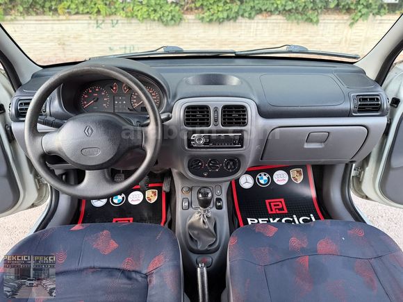 PekciciPLAZA | DÜŞÜK KM- KLİMA AKTİF-2000 MODEL CLİO BAKIMLI