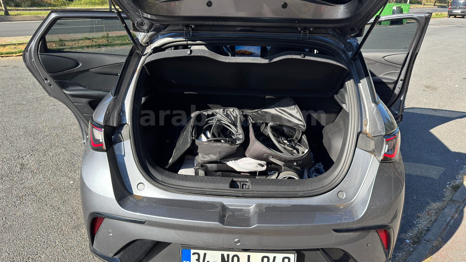 Sahibinden BYD Dolphin Comfort 2025 Model İstanbul 6.100 km Gri 3