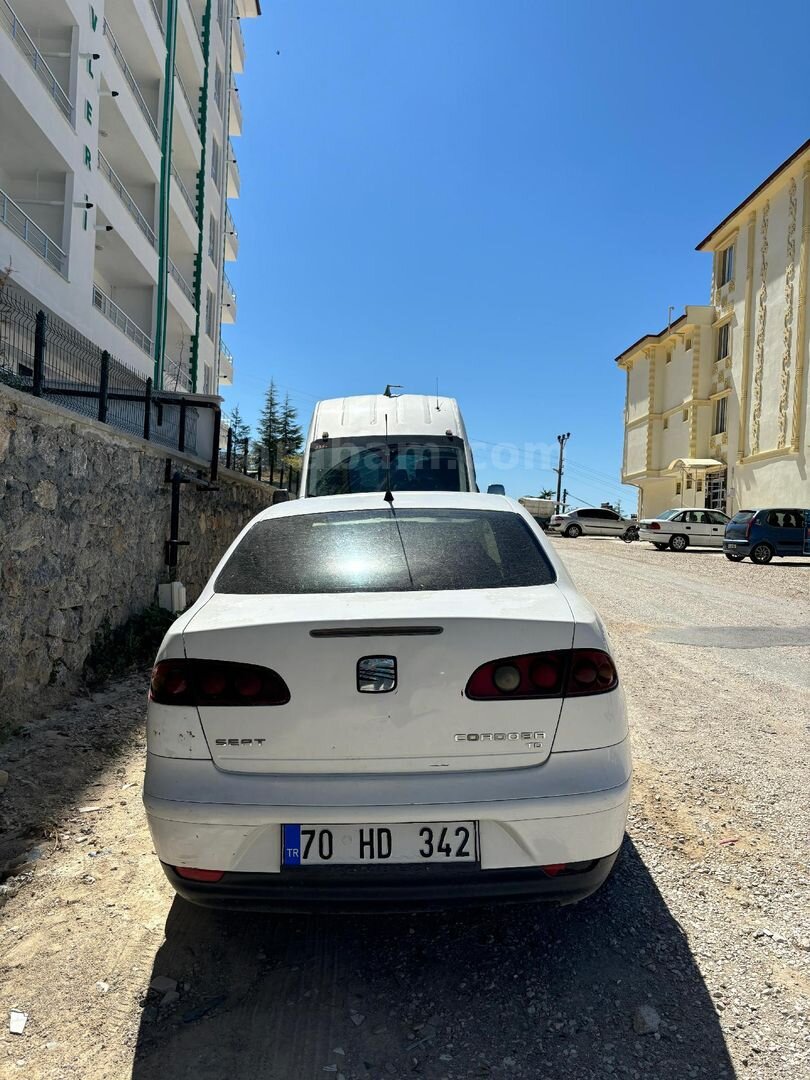 Sahibinden Seat Cordoba 1.4 TDI Signo 2004 Model Karaman 284.000 km Beyaz 4