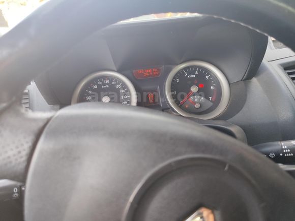 Sahibinden Renault Megane 1.6 Authentique 2004 Model
