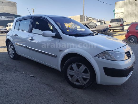 Sahibinden Renault Megane 1.6 Authentique 2004 Model