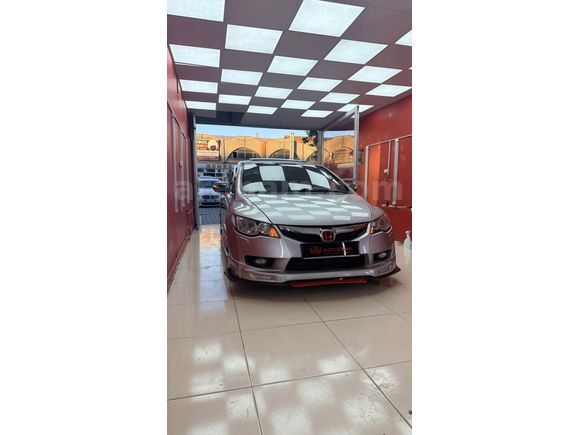 Sahibinden Honda Civic 1.6i VTEC Elegance 2010 Model 