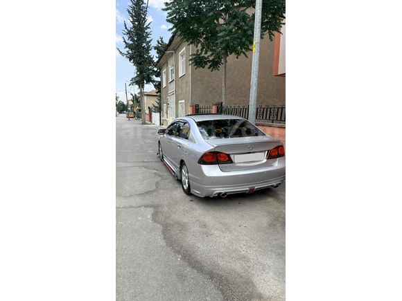 Sahibinden Honda Civic 1.6i VTEC Elegance 2010 Model 