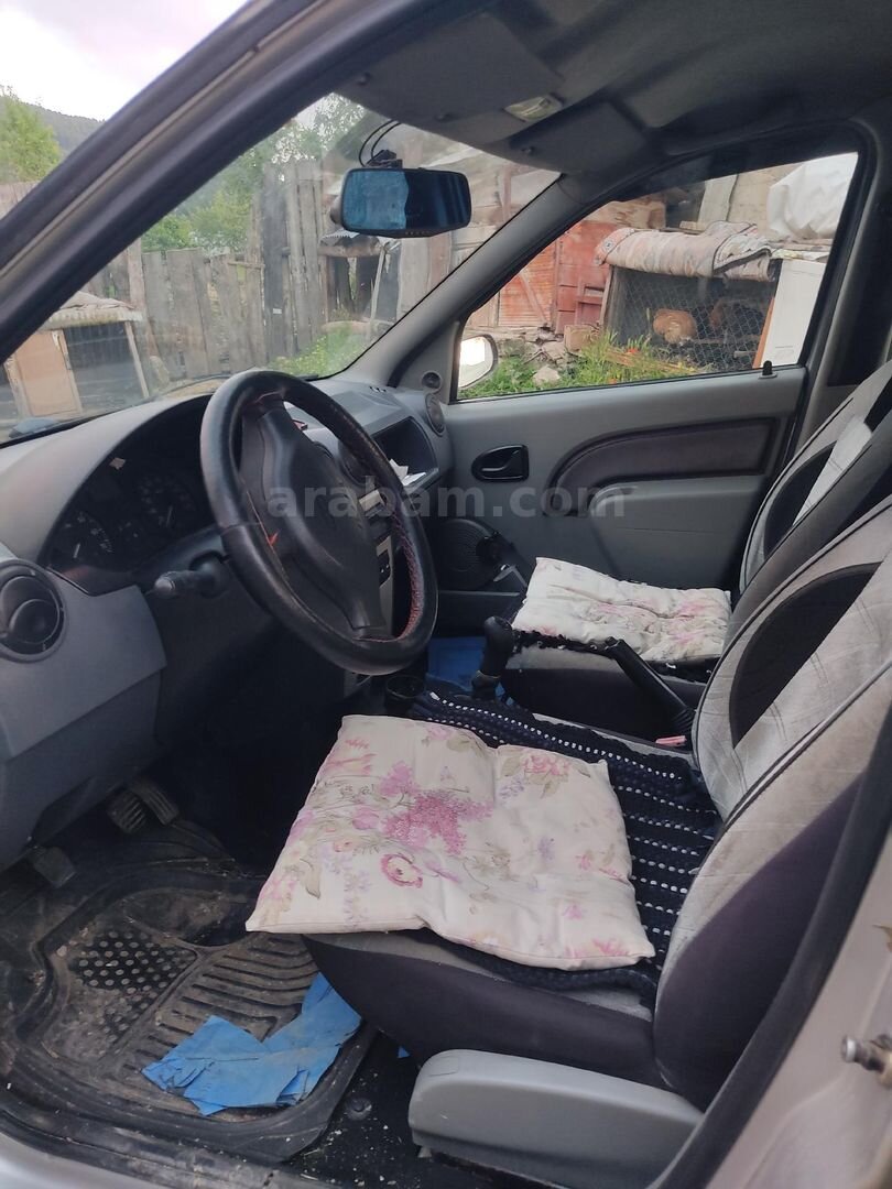 Sahibinden Dacia Logan 1.5 dCi Ambiance 2007 Model Karabük 340.000 km Gri (Gümüş) 6