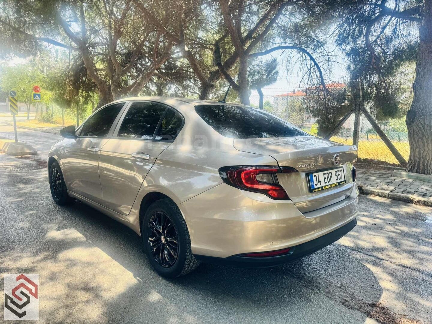 Galeriden Fiat Egea 1.4 Fire Urban 2021 Model İstanbul 77.000 km Gri 6