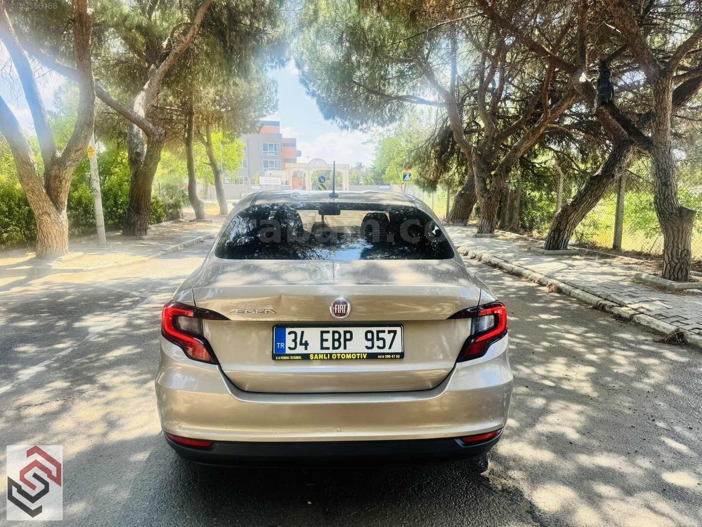 Galeriden Fiat Egea 1.4 Fire Urban 2021 Model İstanbul 77.000 km Gri 7