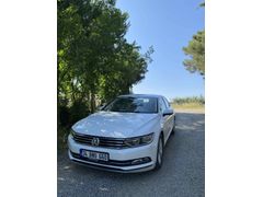 Sahibinden Volkswagen Passat 1.4 TSi BlueMotion Comfortline 2018 Model İstanbul 183.000 km Beyaz