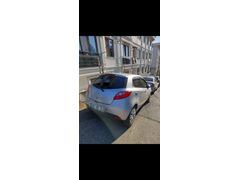 Sahibinden Mazda 2 1.3 DE 2009 Model