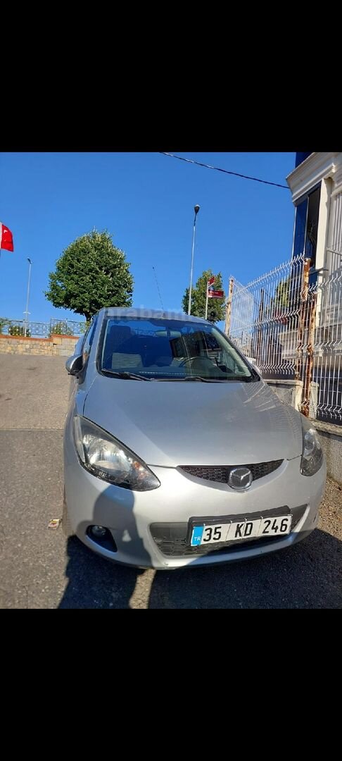 Sahibinden Mazda 2 1.3 Go 2009 Model İstanbul 58.000 km Gri 4