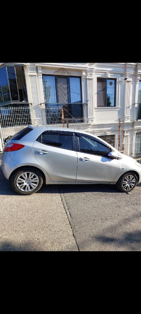 Sahibinden Mazda 2 1.3 Go 2009 Model İstanbul 58.000 km Gri 1