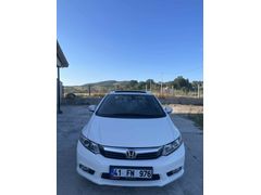 Sahibinden Honda Civic 1.6i VTEC Eco Elegance 2012 Model 