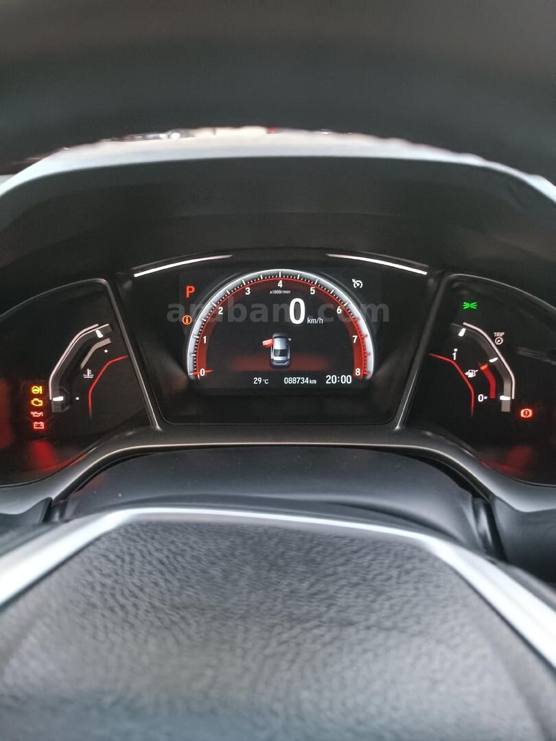 Sahibinden Honda Civic 1.5 i-VTEC RS 2018 Model Kayseri 88.700 km Kırmızı 4