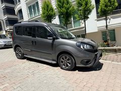 Sahibinden Fiat Doblo Combi 1.6 Multijet Trekking 2022 Model 