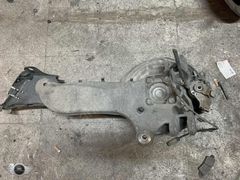 MİNİ COOPER R60 COUNTRYMAN SAĞ ARKA TAŞIYICI ORJİNAL
