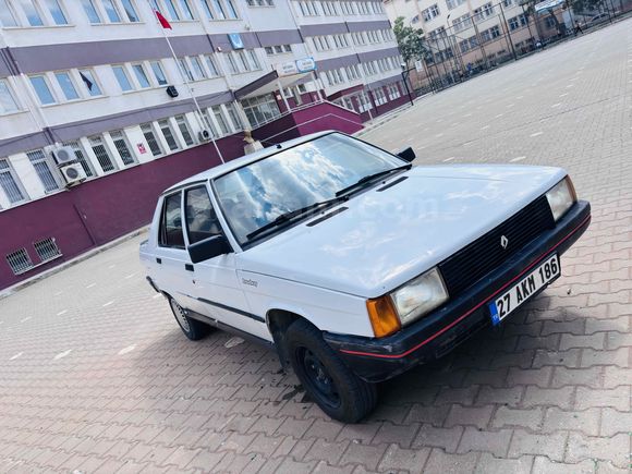 Sahibinden Renault R 9 1.4 Broadway GTE 1992 Model 