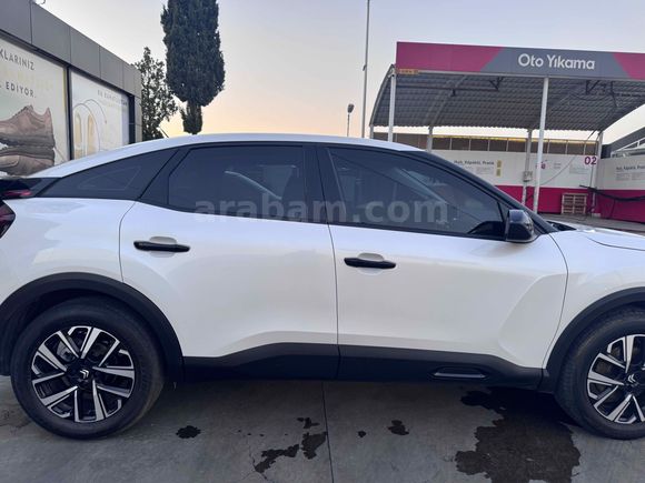 Sahibinden Citroen C4 1.2 PureTech Feel Bold 2023 Model 