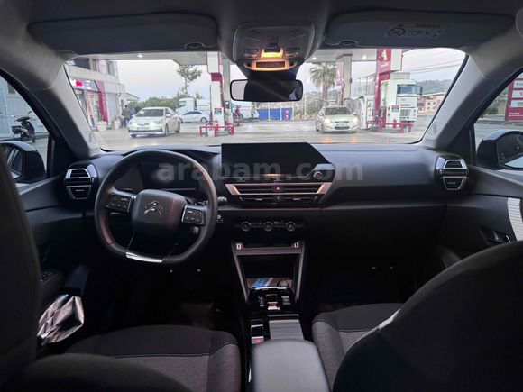 Sahibinden Citroen C4 1.2 PureTech Feel Bold 2023 Model 