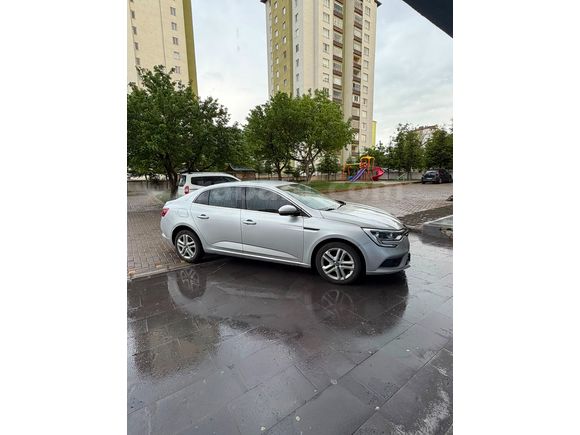 Sahibinden Renault Megane 1.6 Joy 2018 Model 