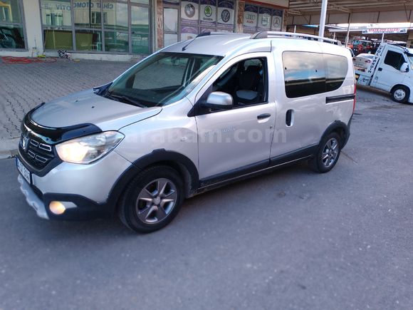 Galeriden Dacia Dokker 1.5 DCi Stepway 2017 Model Şanlıurfa