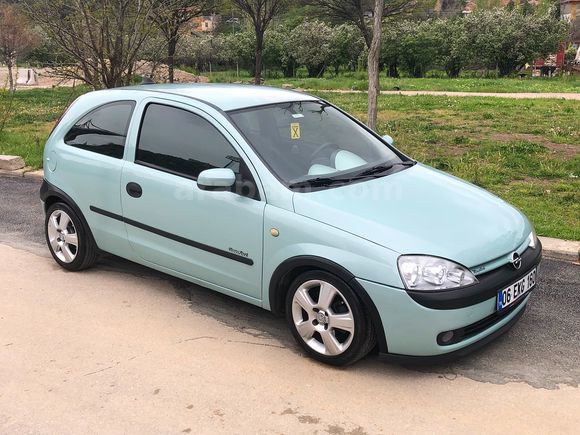 SAHİBİNDEN TEMİZ CORSA