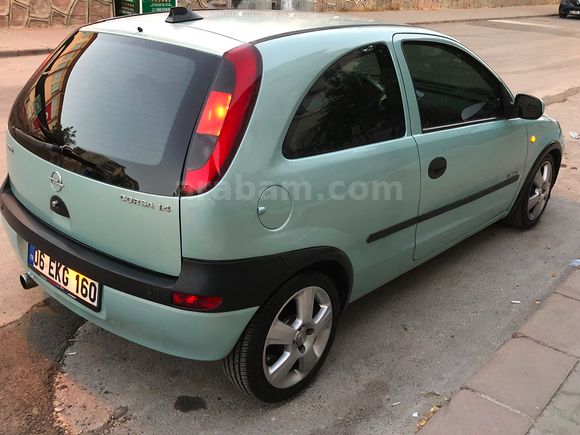 SAHİBİNDEN TEMİZ CORSA