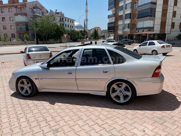 Sahibinden Opel Vectra 2.0 CD 1997 Model