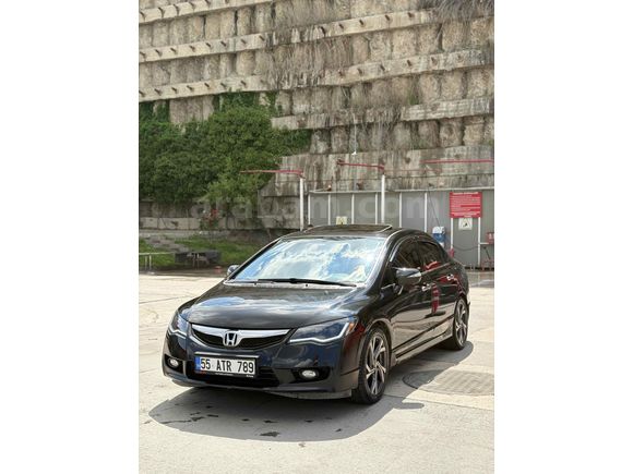 Sahibinden Honda Civic 1.6i VTEC Elegance 2010 Model 