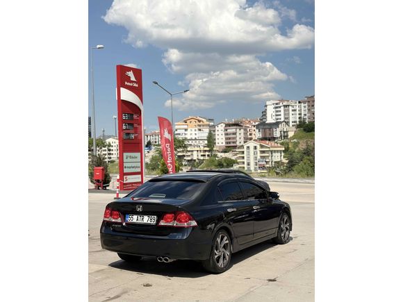 Sahibinden Honda Civic 1.6i VTEC Elegance 2010 Model 