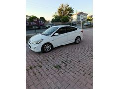 Sahibinden Hyundai Accent Blue 1.6 CRDI Mode Plus 2014 Model