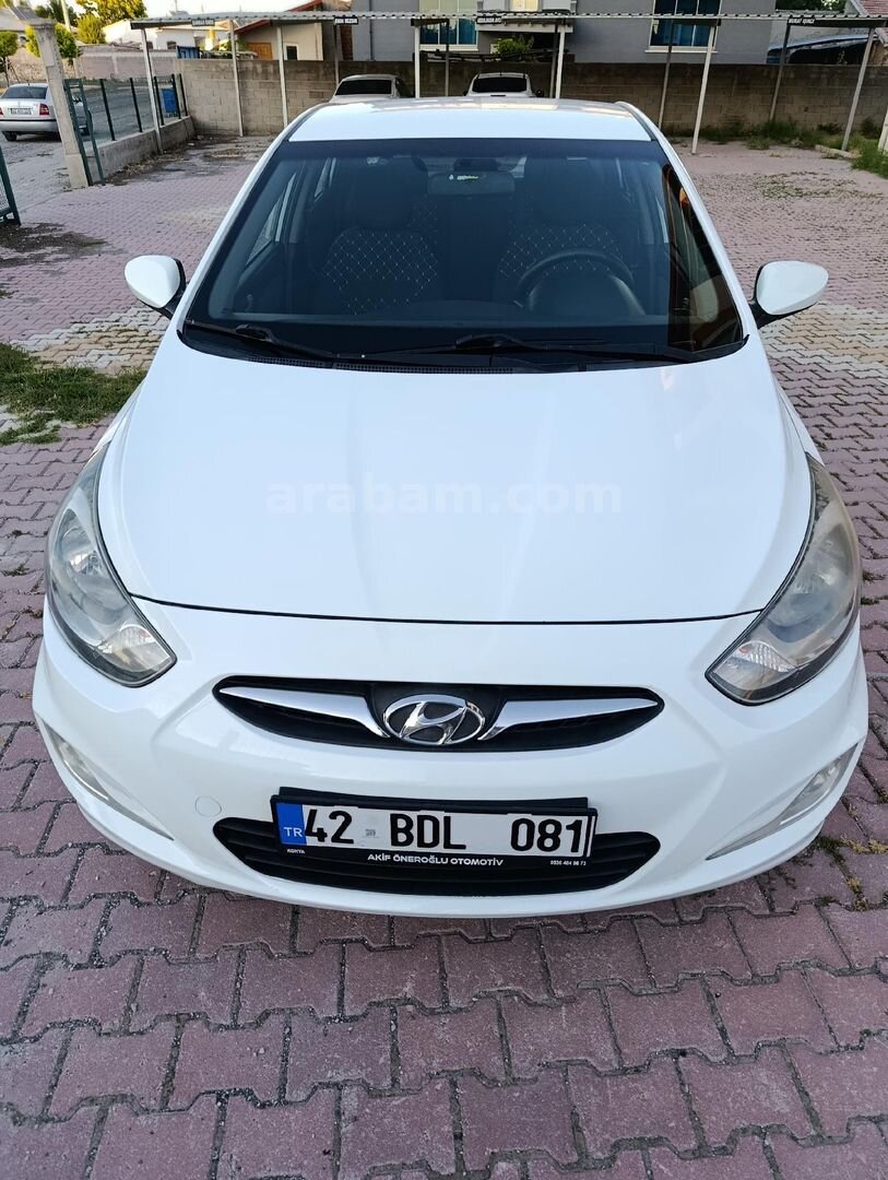 Sahibinden Hyundai Accent Blue 1.6 CRDI Mode Plus 2014 Model 3