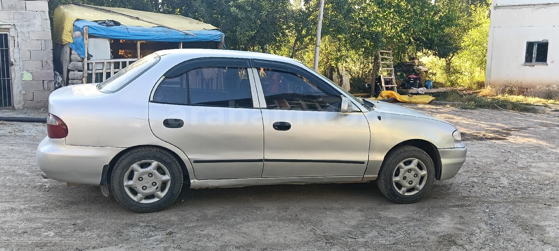 Sahibinden Hyundai Accent 1.3 LS 1997 Model Sivas 287.000 km Gri 6