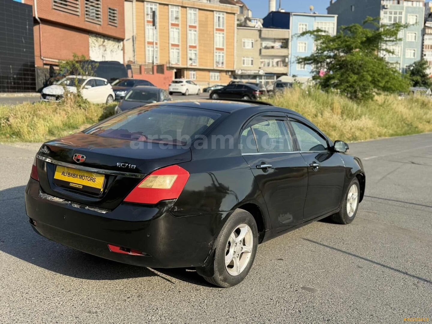 Galeriden Geely Emgrand 1.5 GSL Premium SR 2011 Model İstanbul 199.000 km Siyah 4
