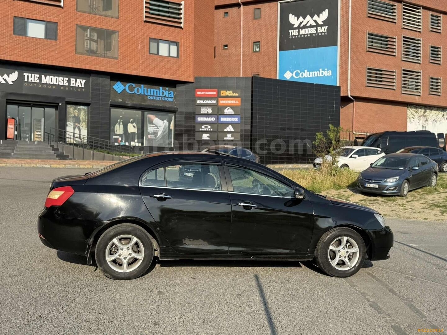 Galeriden Geely Emgrand 1.5 GSL Premium SR 2011 Model İstanbul 199.000 km Siyah 3