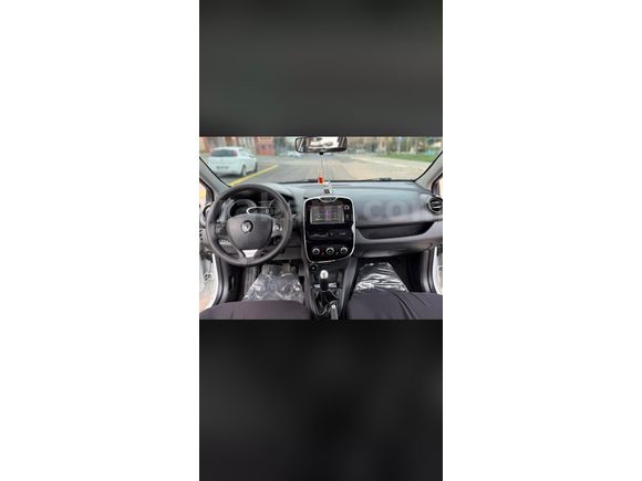 Galeriden Renault Clio 1.5 dCi Touch 2016 Model Şanlıurfa