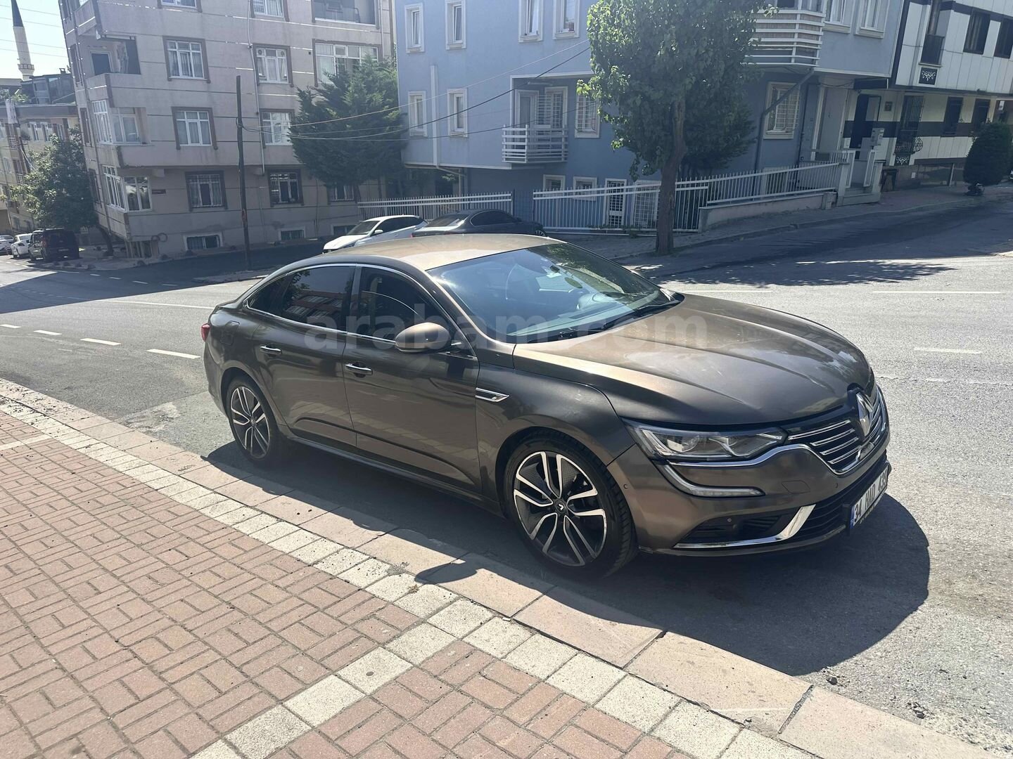 Sahibinden Renault Talisman 1.6 dCi Icon 2016 Model İstanbul 220.000 km Kahverengi 2