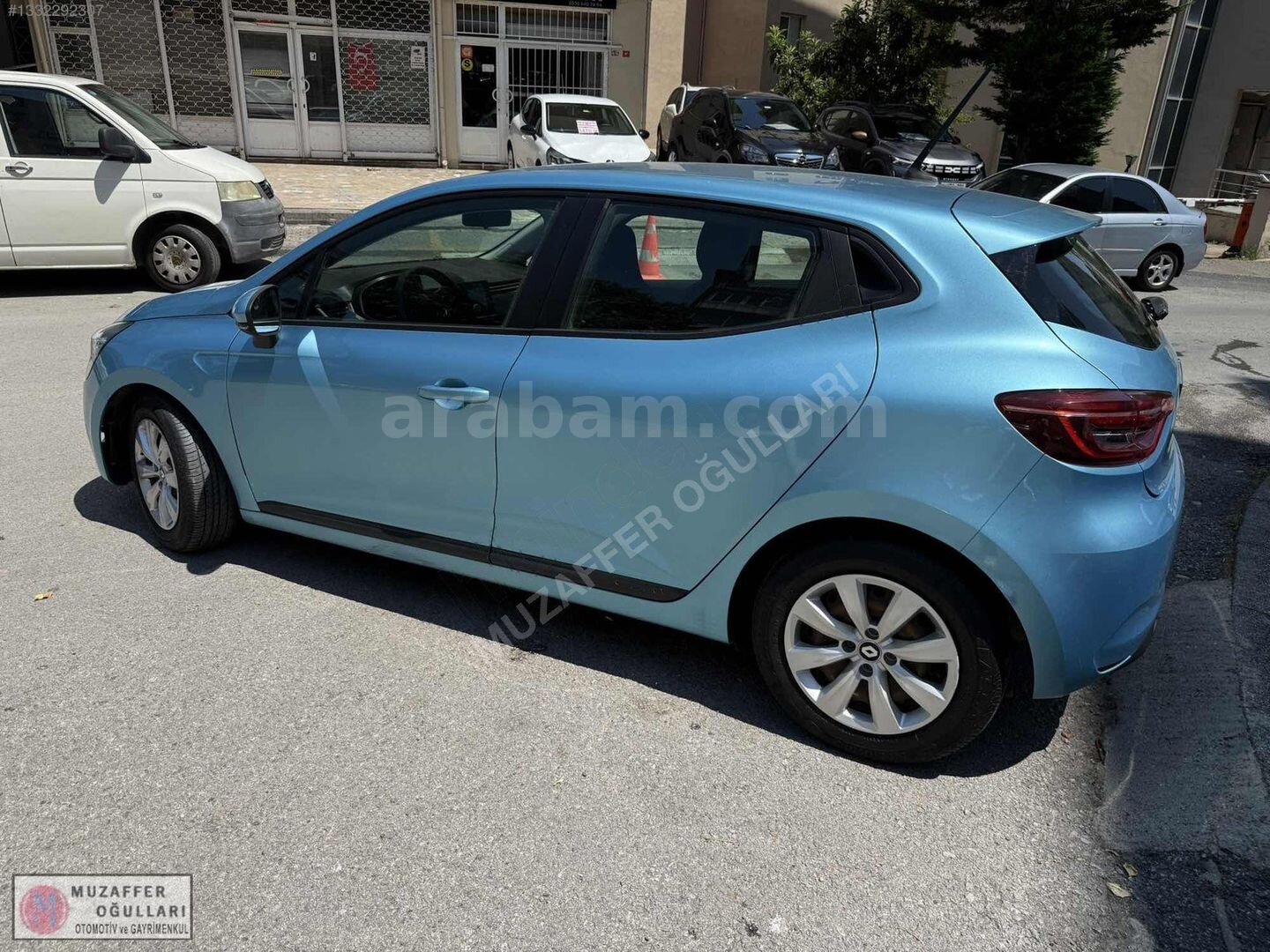 Galeriden Renault Clio 1.0 TCe Joy 2021 Model İstanbul 130.000 km Mavi 6