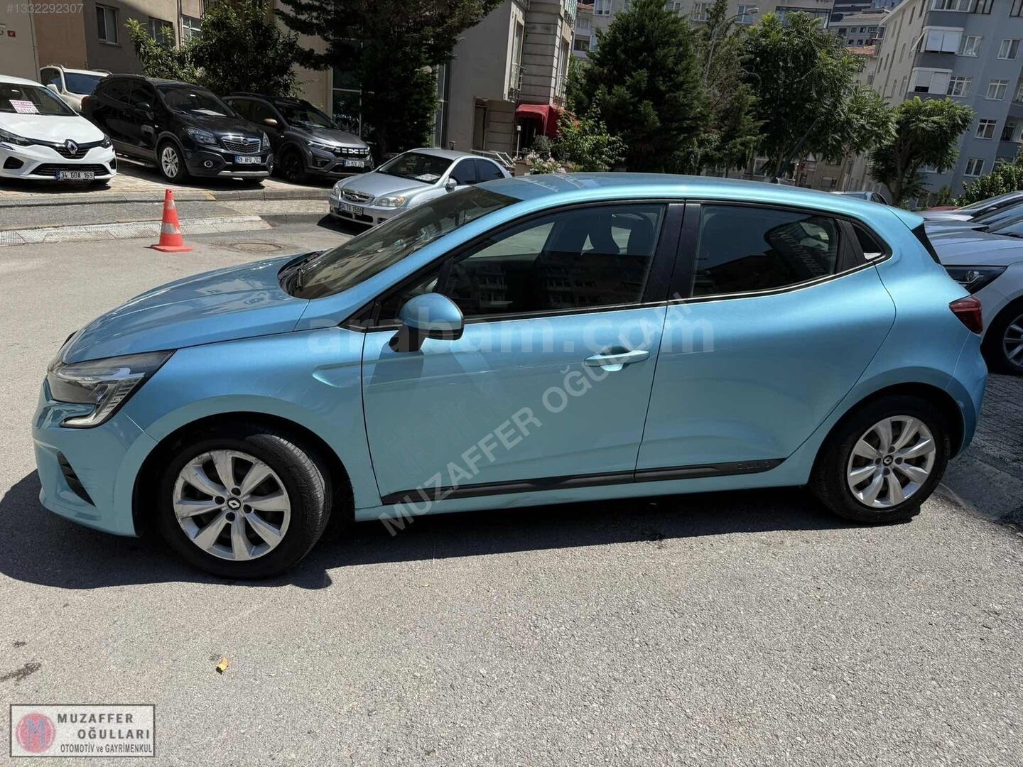 Galeriden Renault Clio 1.0 TCe Joy 2021 Model İstanbul 130.000 km Mavi 5