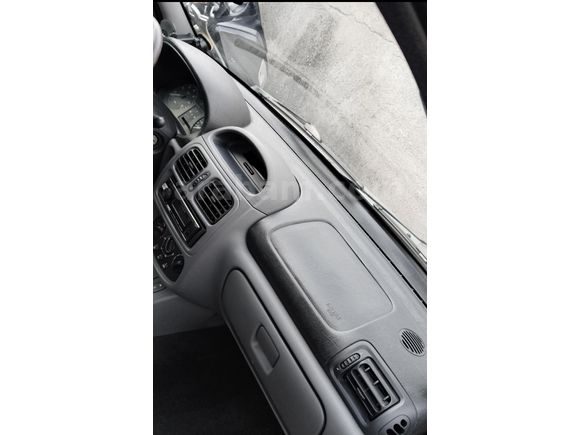 Sahibinden Renault Clio 1.6 RTE 2001 Model