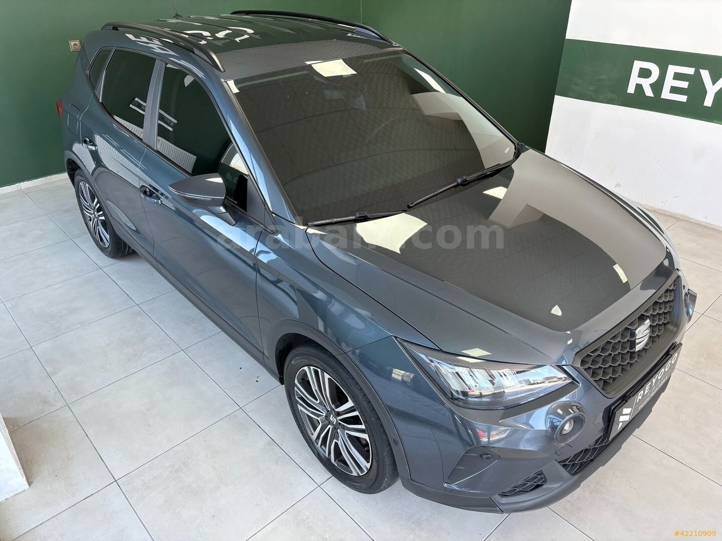 Galeriden Seat Arona 1.0 EcoTSI Style 2023 Model Kayseri 68.000 km Füme 6