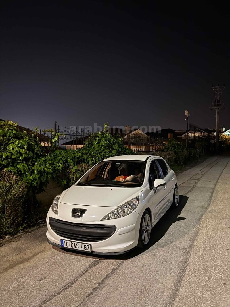 Sahibinden Peugeot 207 1.4 HDi Trendy 2007 Model Bursa 255.000 km Beyaz 4