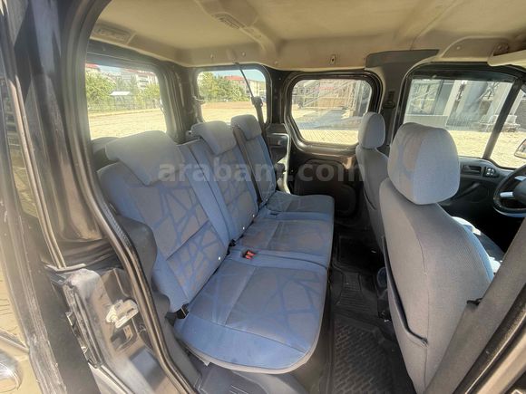 Galeriden Ford Transit Connect K210 S Deluxe 2010 Model Kars