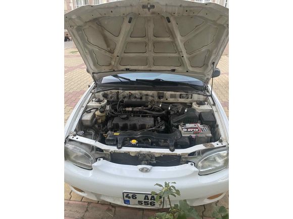 Hyundai accent 1.5 gls klimalı temiz bakımlı