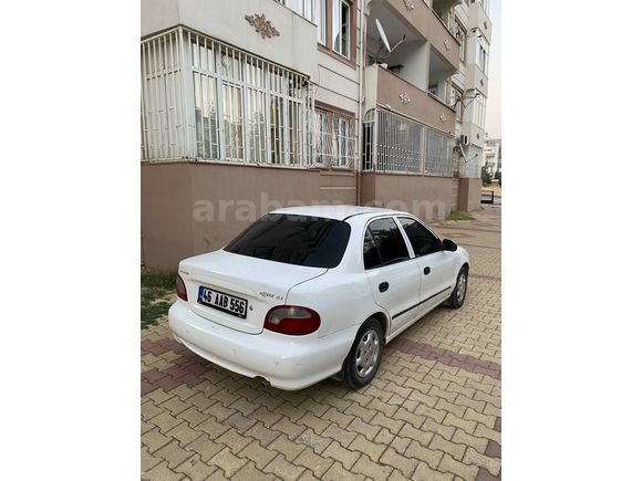 Hyundai accent 1.5 gls klimalı temiz bakımlı
