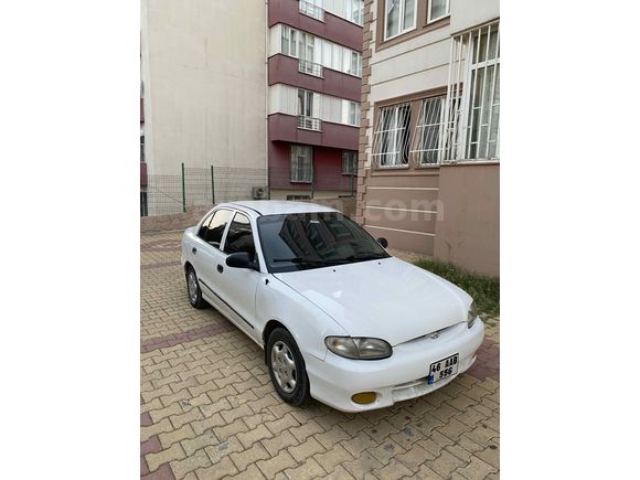 Hyundai accent 1.5 gls klimalı temiz bakımlı