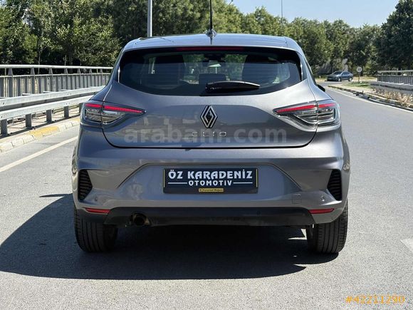 2024 Clio 1.0 Tce 90 Hp Boyasız 60 Bin Km de Çelik Jantlı