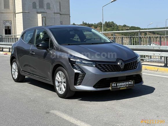 2024 Clio 1.0 Tce 90 Hp Boyasız 60 Bin Km de Çelik Jantlı