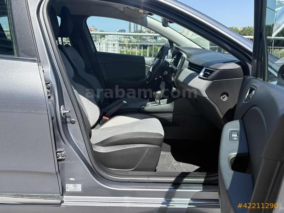 2024 Clio 1.0 Tce 90 Hp Boyasız 60 Bin Km de Çelik Jantlı