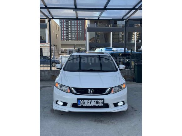 Sahibinden Honda Civic 1.6 Elegance 2012 Model  