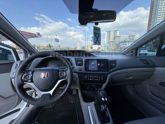 Sahibinden Honda Civic 1.6 Elegance 2012 Model  
